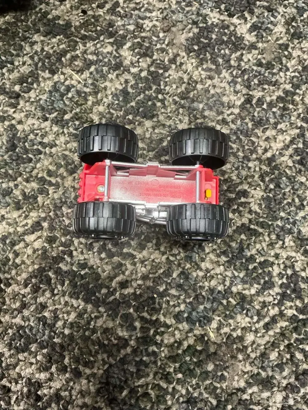 Turbo Wheels Extreme 4X4 Yellow Bull Dog Monster Truck Toy